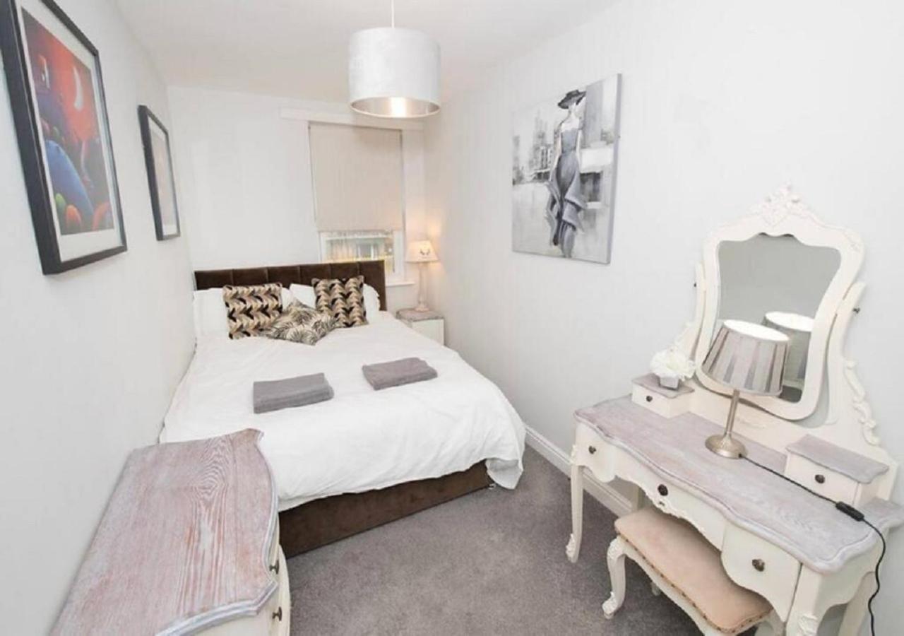 Pelican-Stylish 2-Bed Apartment Close To Beach & Town Scarborough Ngoại thất bức ảnh